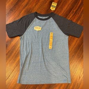 NWT Urbine Pipeline two tone blue tshirt. Youth XL